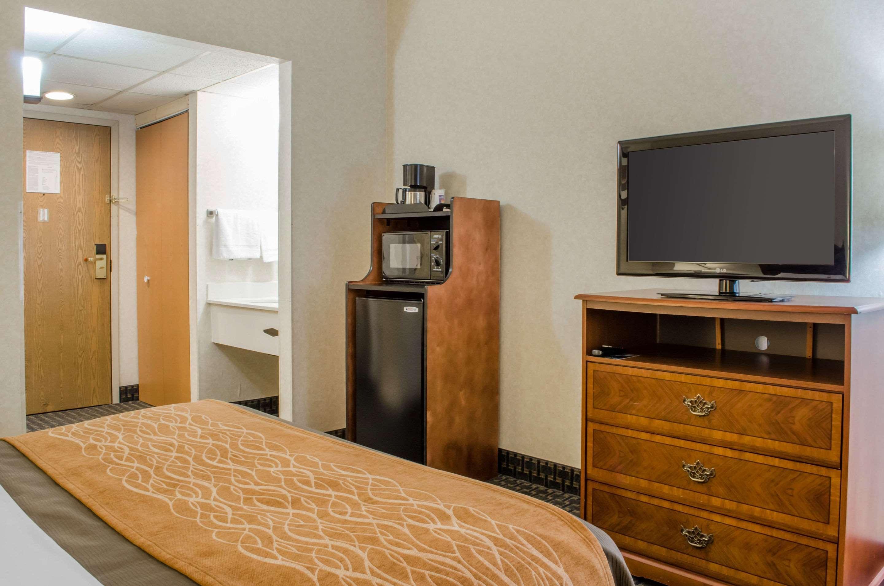 Comfort Inn West Hazleton Exterior photo