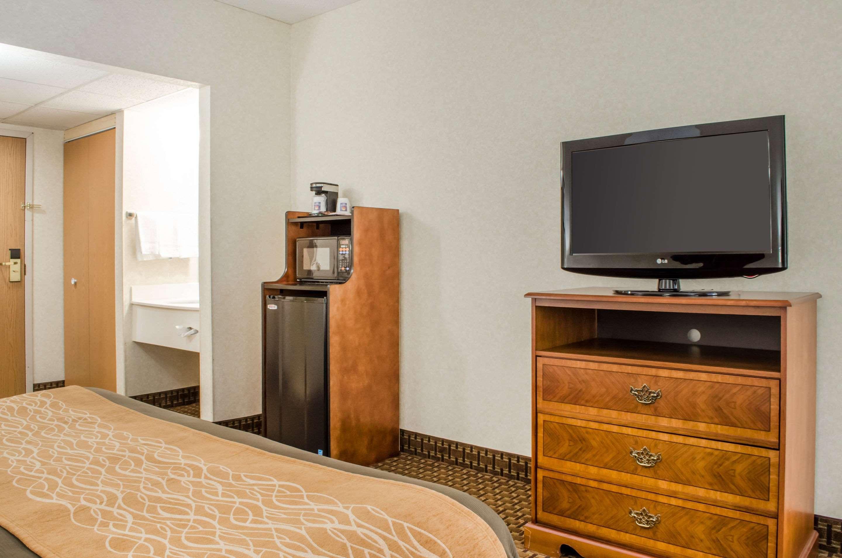 Comfort Inn West Hazleton Exterior photo
