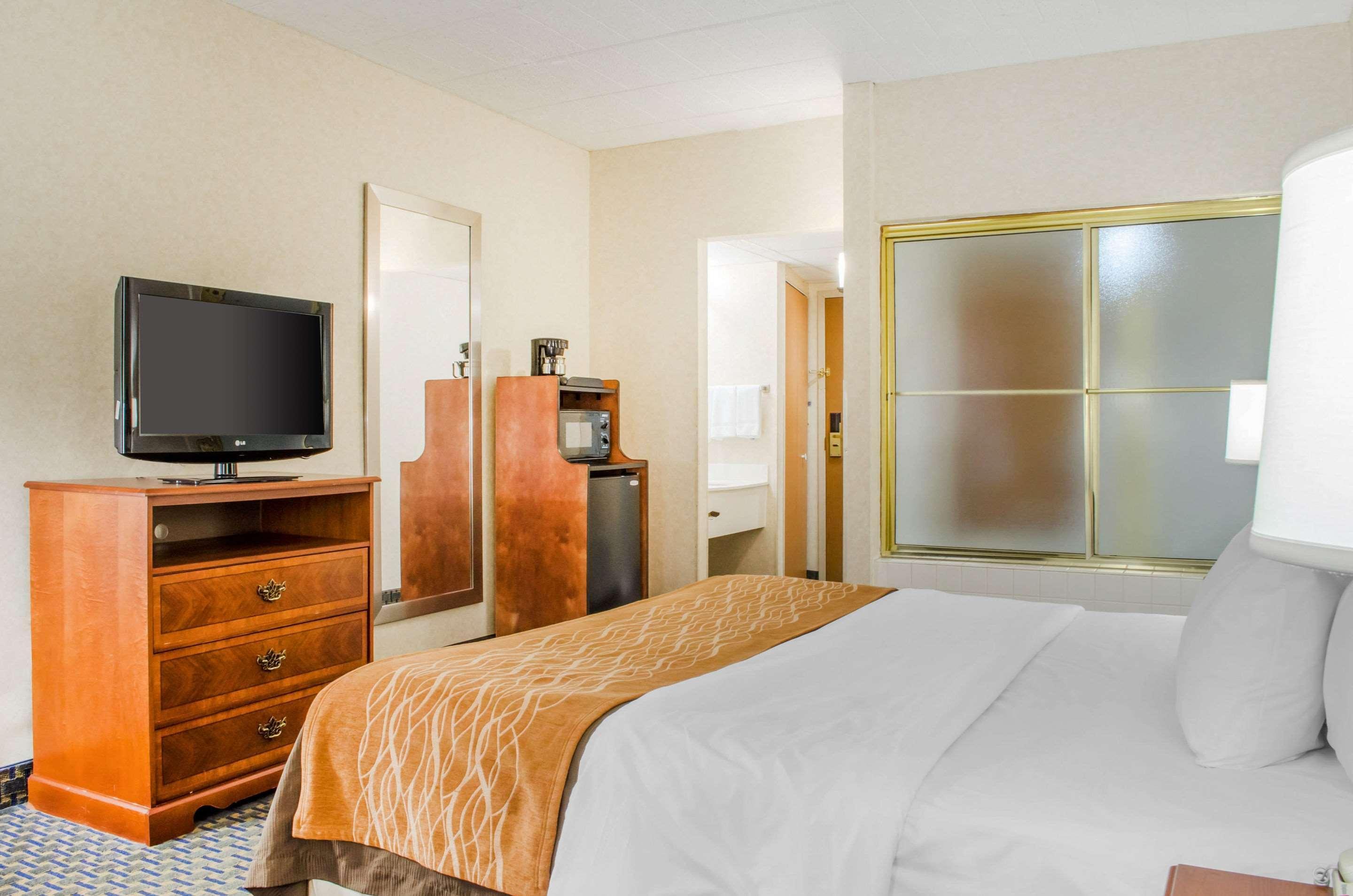 Comfort Inn West Hazleton Exterior photo